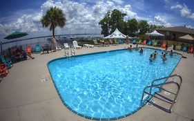 Crystal Cove Resort Palatka Florida